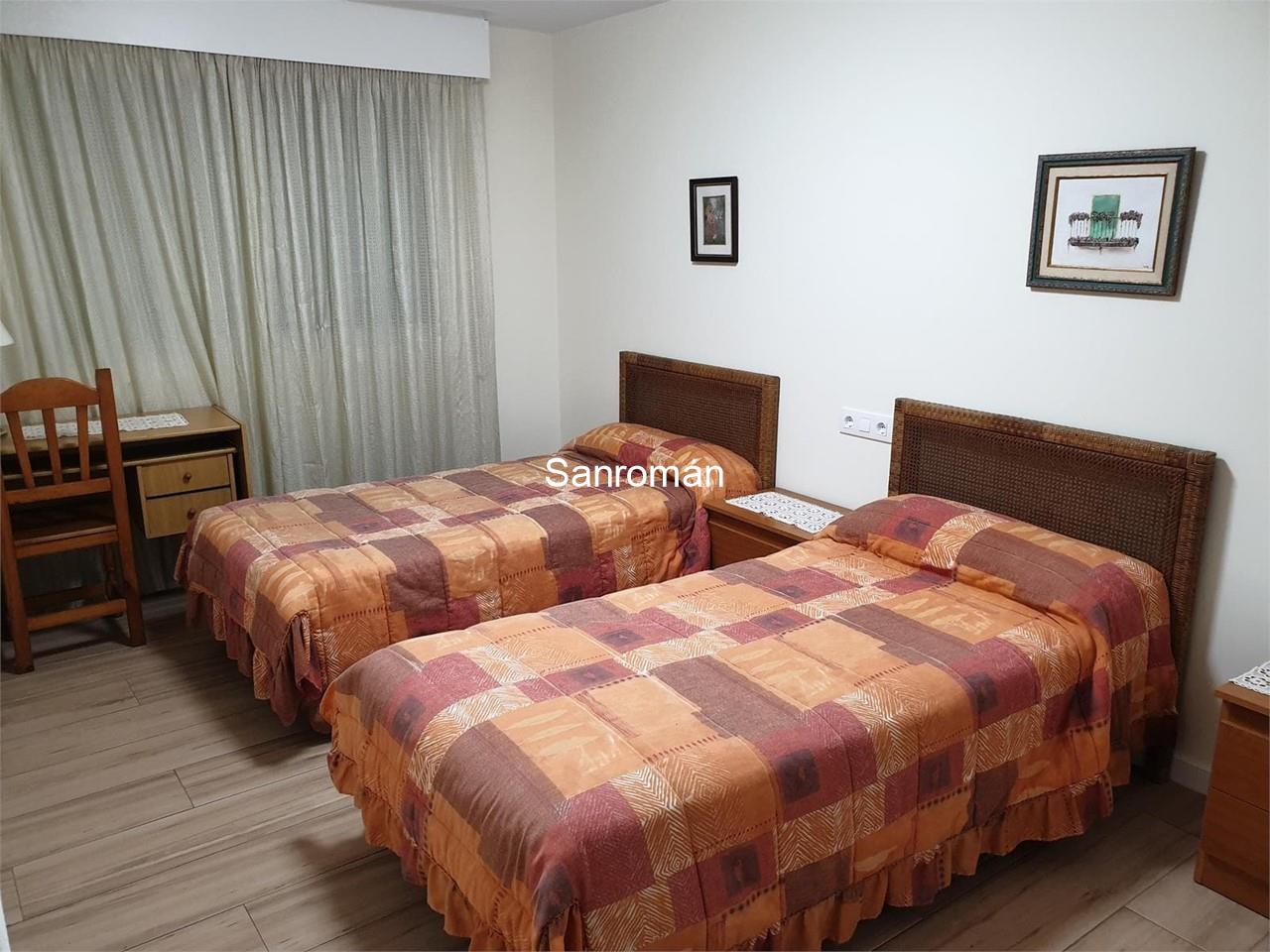 Foto 8 Apartamento de 2 dormitorios en Playa América - Nigrán. Alquiler temporada Septiembre/Junio.