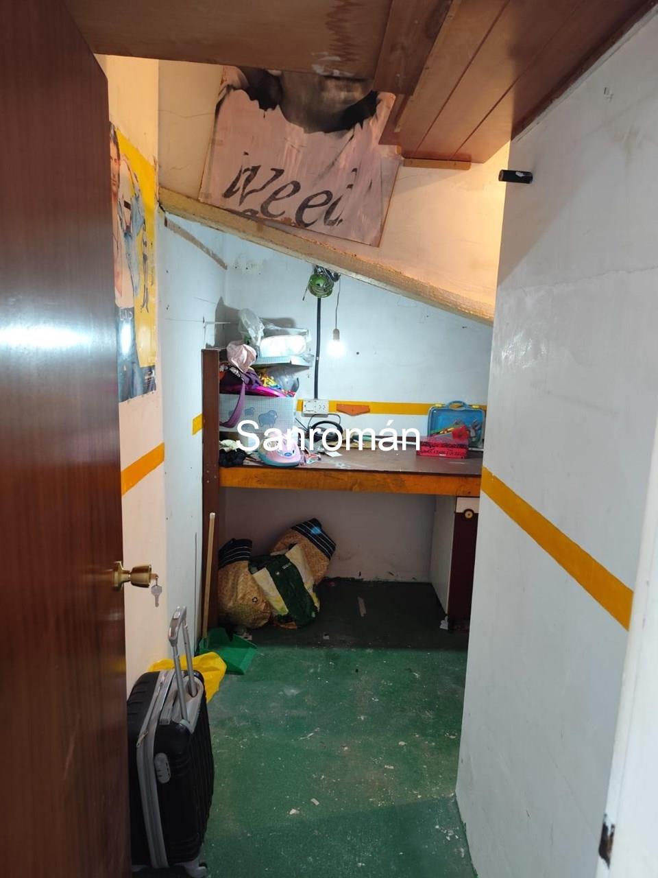 Foto 18 APARTAMENTO DE DOS DORMITORIOS EN AVDA. CASTELAO (VIGO)