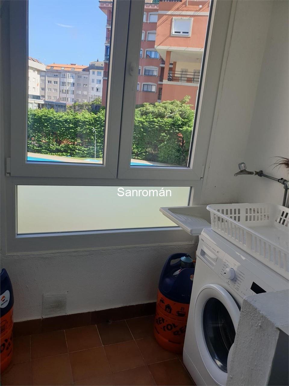 Foto 5 APARTAMENTO DE DOS DORMITORIOS Y BAÑO. TERRAZA. BAIONA.