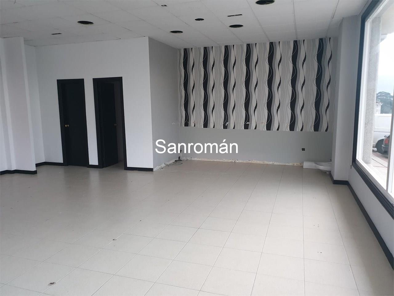 Foto 2 BAJO COMERCIAL DE 90 m2 EN PLENO CENTRO DE NIGRÁN.