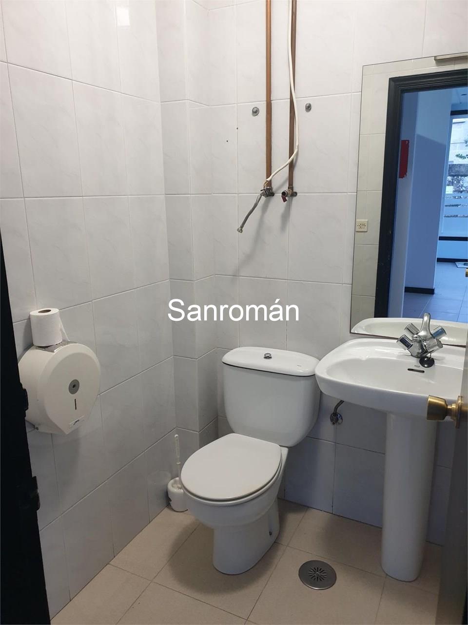 Foto 7 BAJO COMERCIAL DE 90 m2 EN PLENO CENTRO DE NIGRÁN.