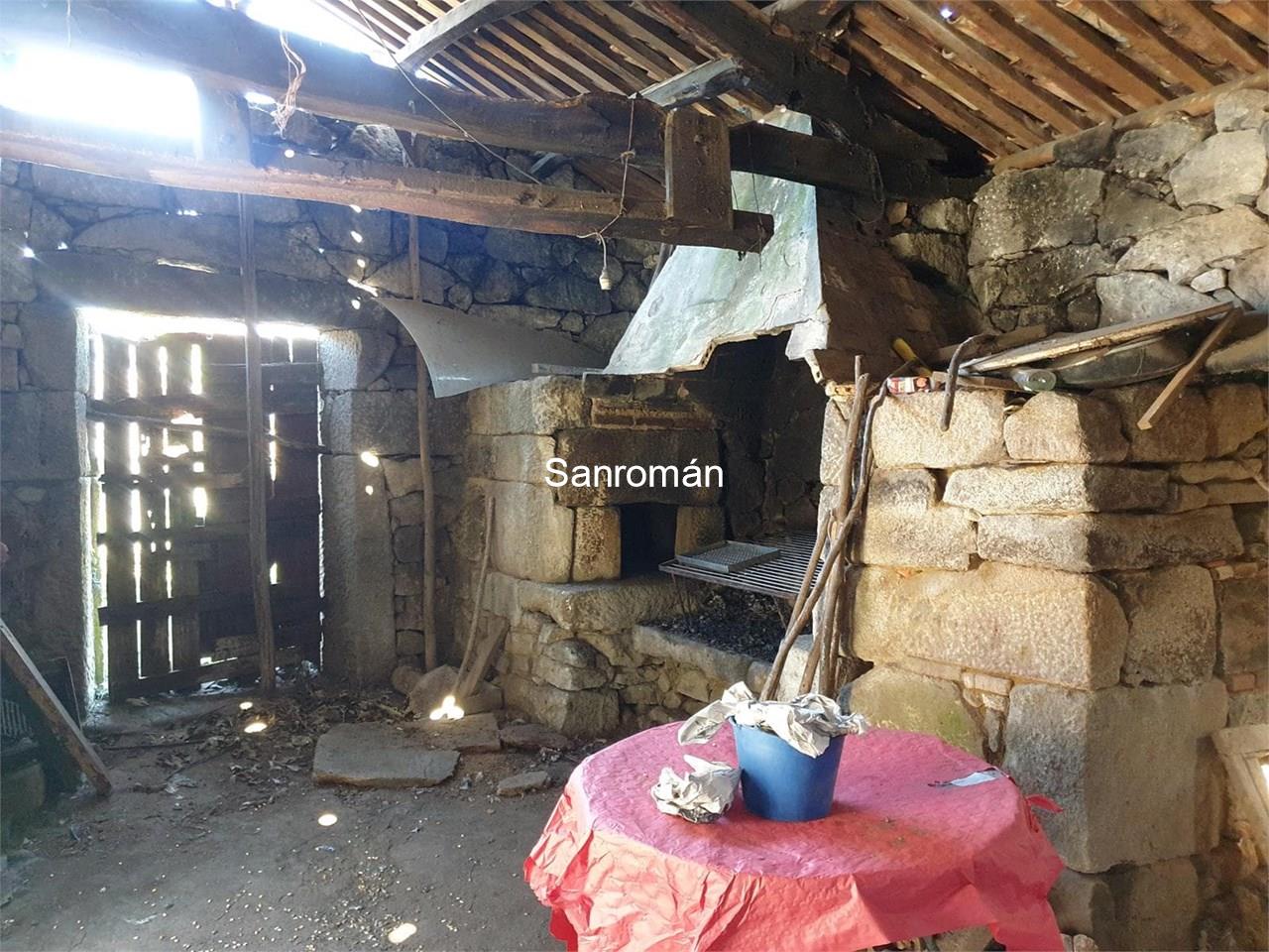Foto 12 Casa para reformar en Gondomar (San Cibrán). Con Finca de 1.999 m2.