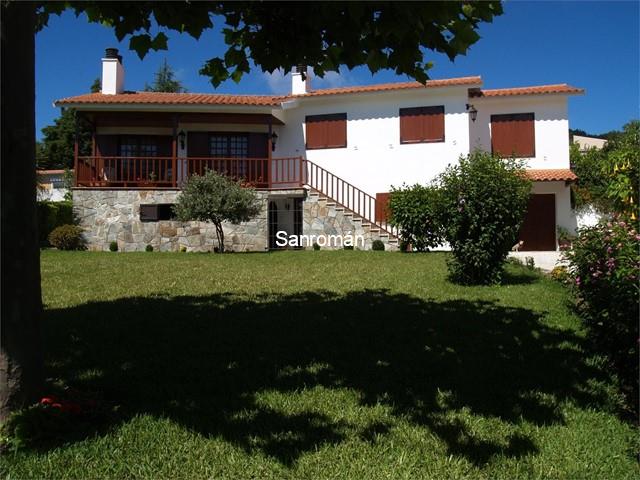 CHALET EN PRIEGUE (NIGRÁN)