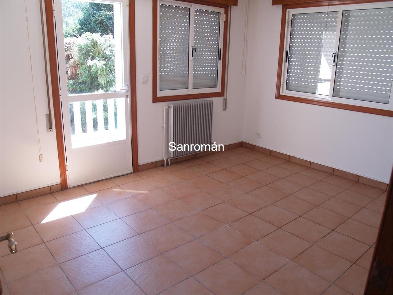 Foto 12 CHALET UNIFAMILIAR EN BAIONA