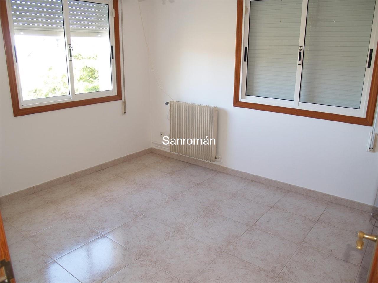 Foto 16 CHALET UNIFAMILIAR EN BAIONA