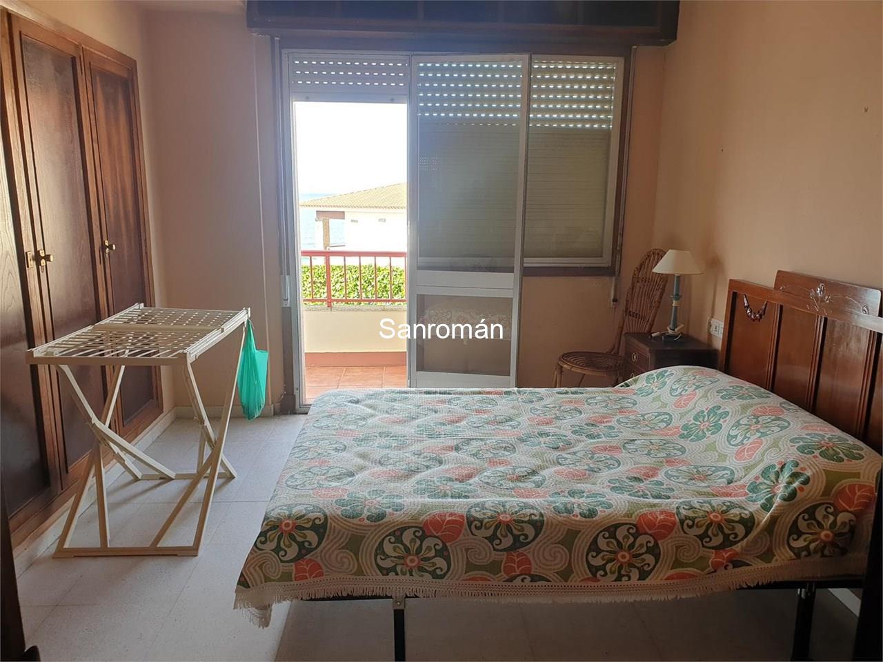 Foto 8 Piso de 5 dormitorios en Playa Madorra - Panxón.