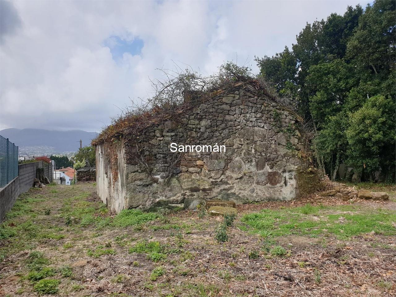 Foto 4 SOLAR EDIFICABLE EN PANXÓN - NIGRÁN. TIENE UNA CASA PARA REFORMAR.