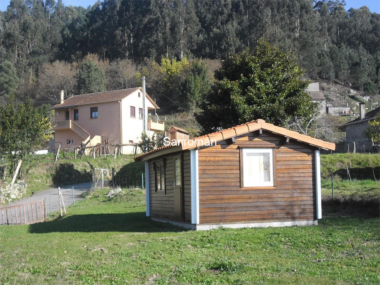 Foto 2 Terreno edificable con casa prefabricada de madera en Tebra (Tomiño)